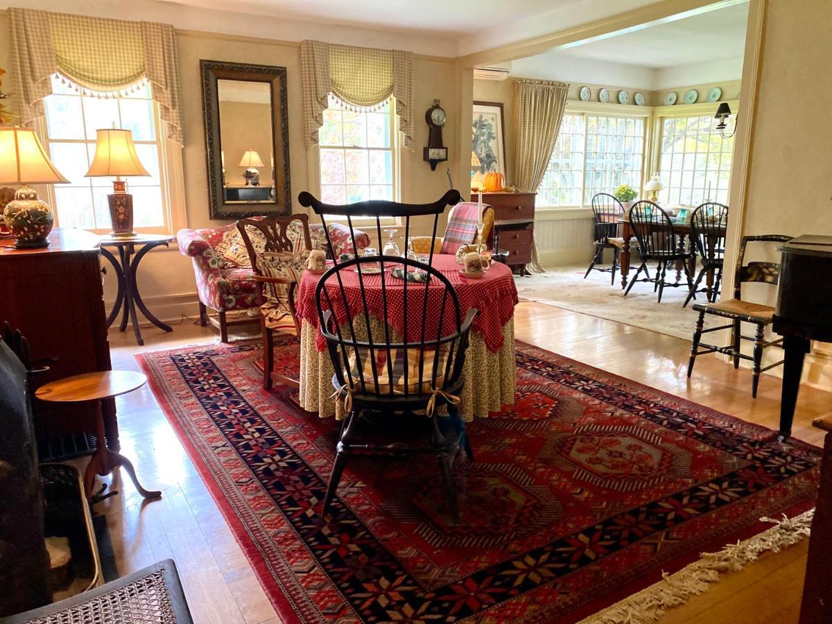 Stockbridge Country Inn (Adults Only) ภายนอก รูปภาพ