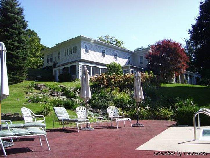 Stockbridge Country Inn (Adults Only) ภายนอก รูปภาพ