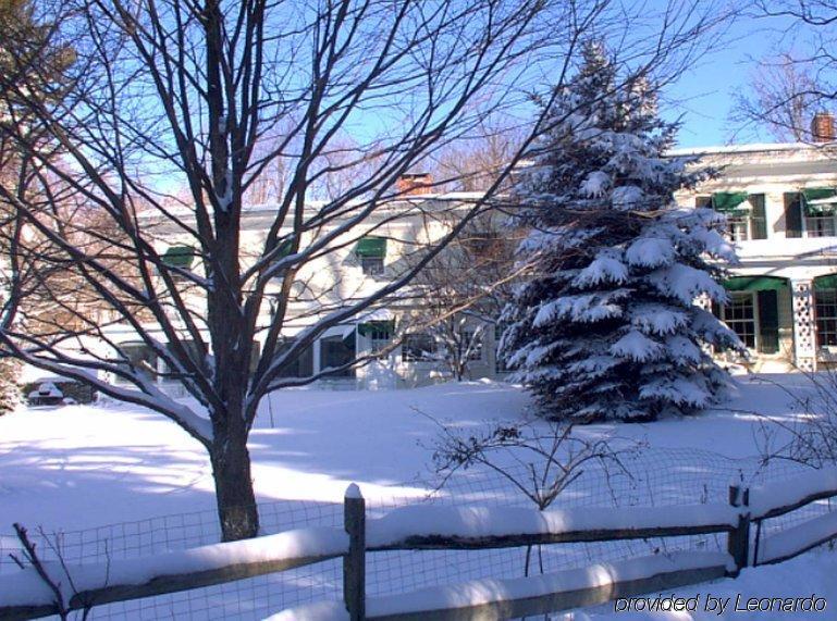 Stockbridge Country Inn (Adults Only) ภายนอก รูปภาพ