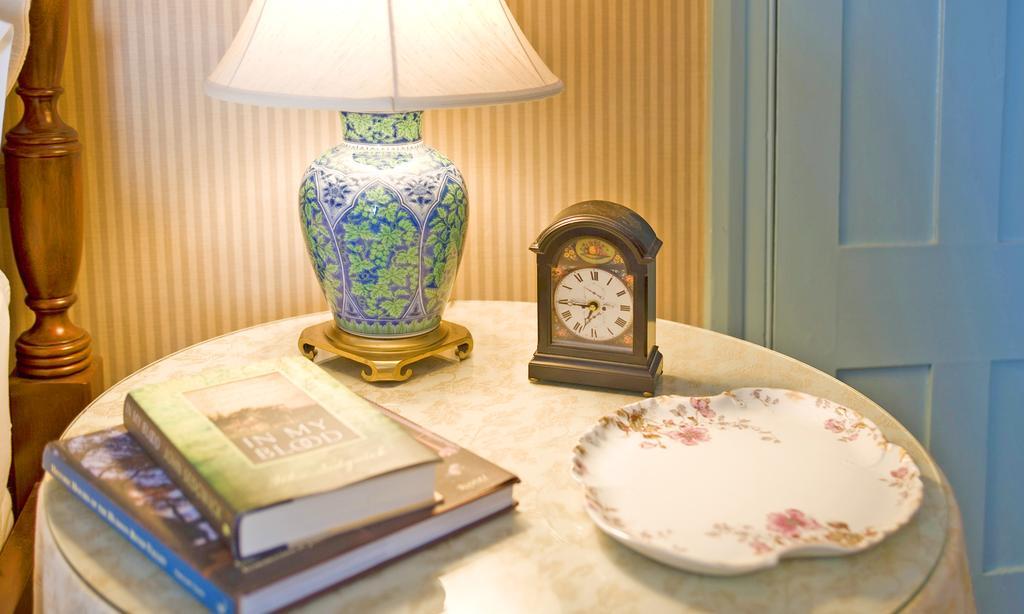 Stockbridge Country Inn (Adults Only) ภายนอก รูปภาพ