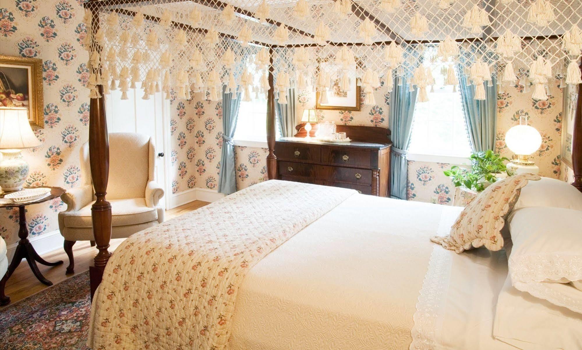 Stockbridge Country Inn (Adults Only) ภายนอก รูปภาพ