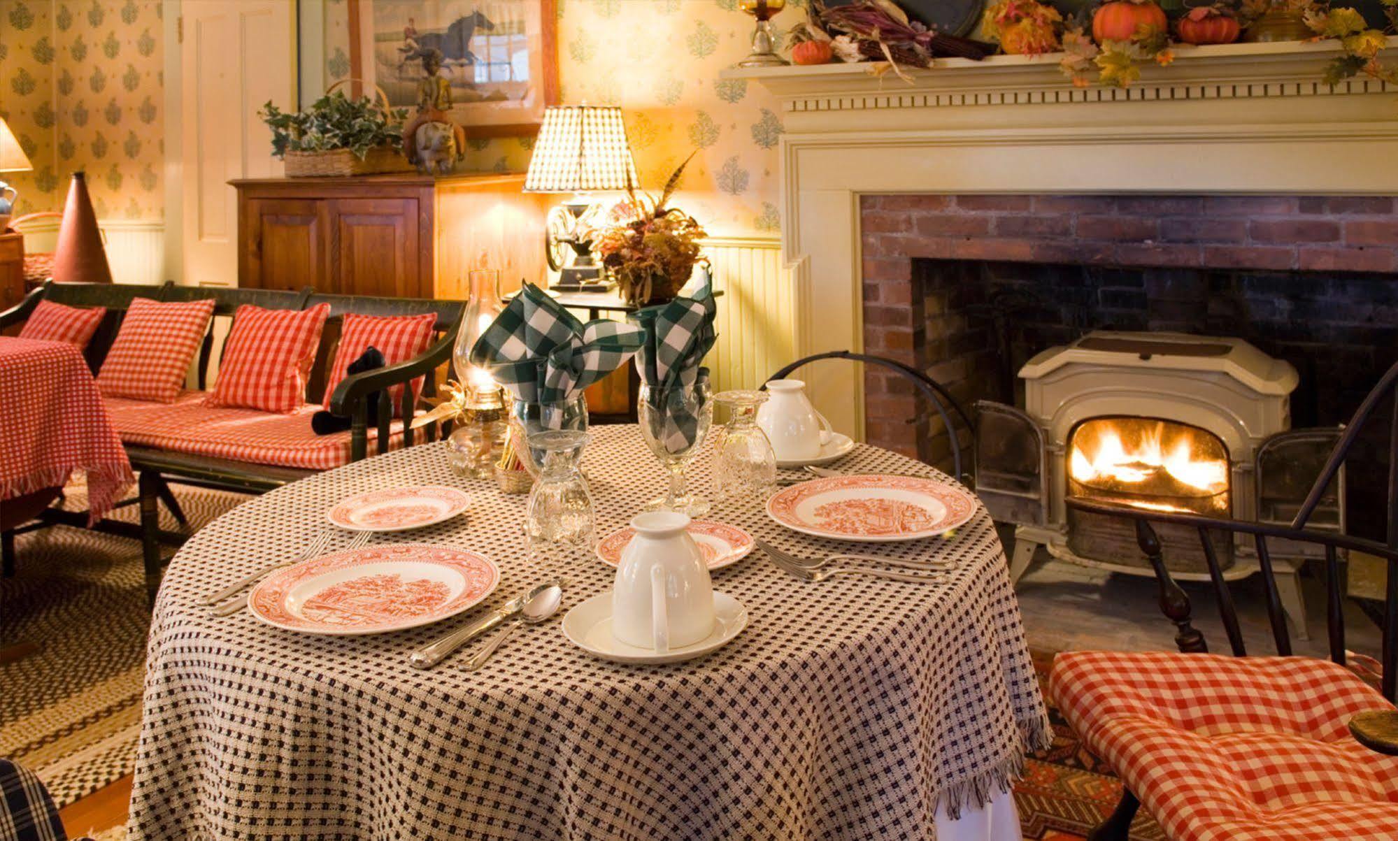 Stockbridge Country Inn (Adults Only) ภายนอก รูปภาพ
