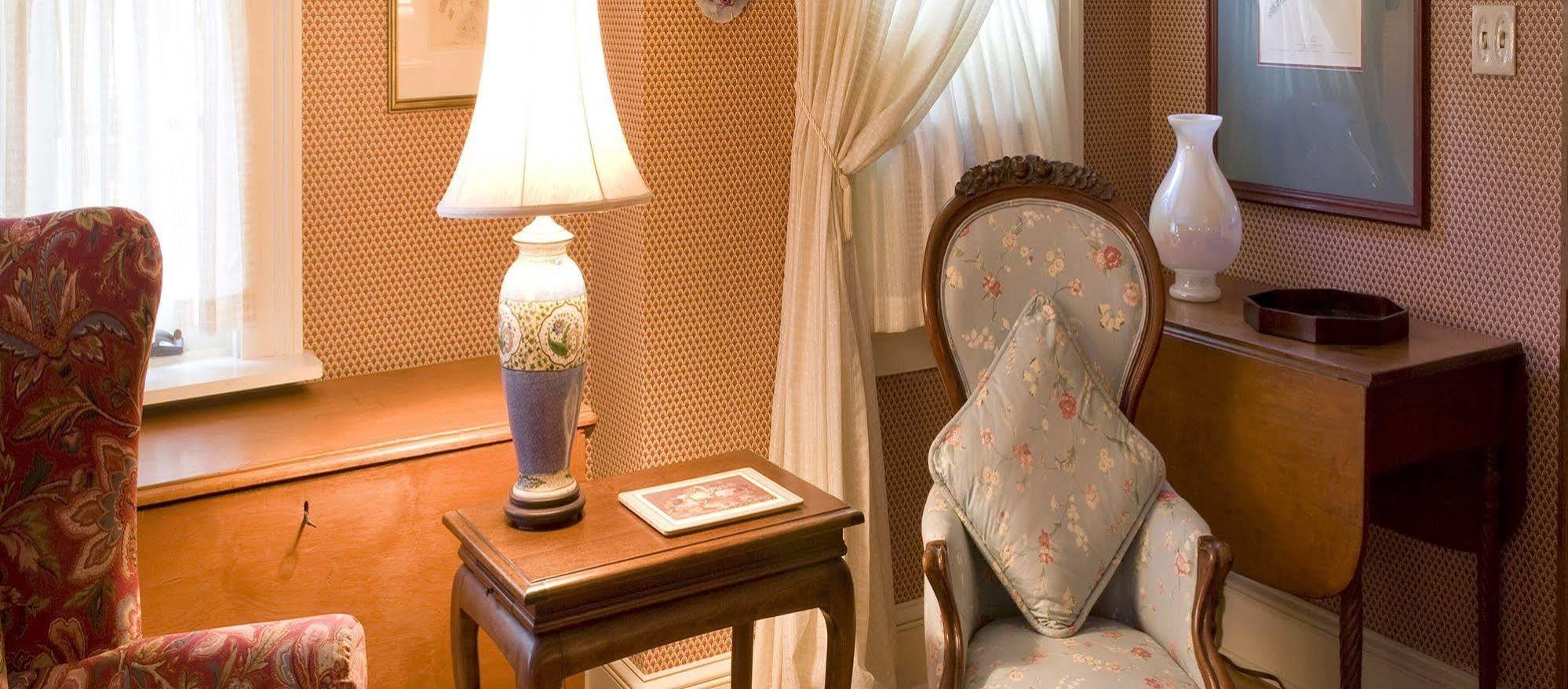 Stockbridge Country Inn (Adults Only) ภายนอก รูปภาพ