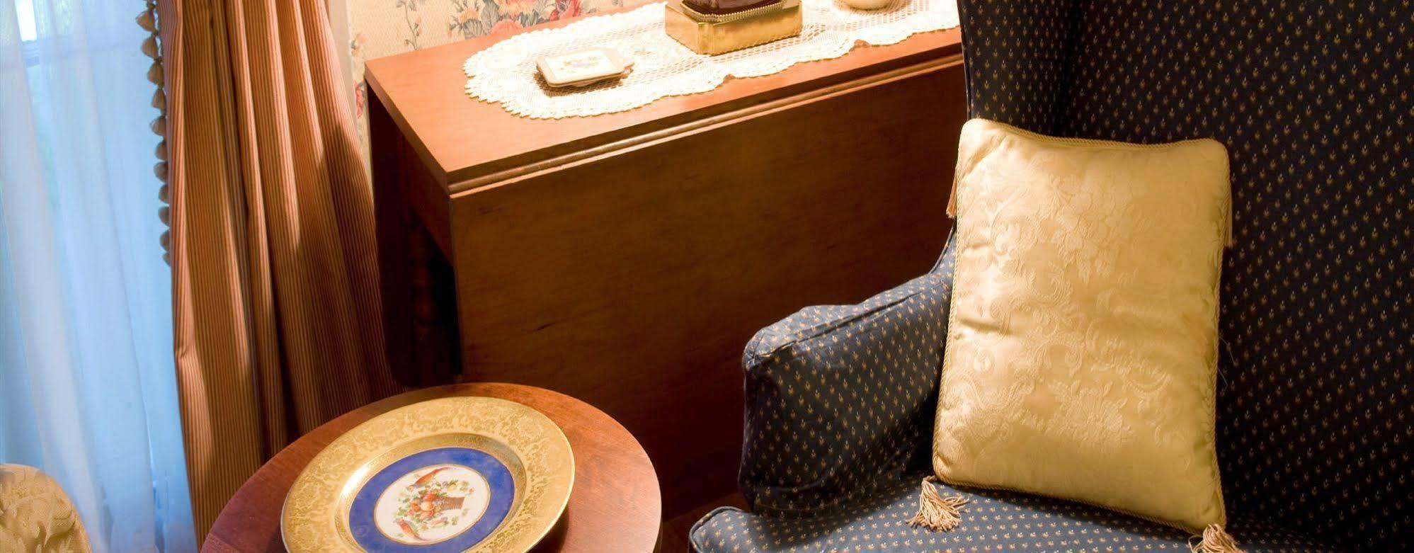 Stockbridge Country Inn (Adults Only) ภายนอก รูปภาพ